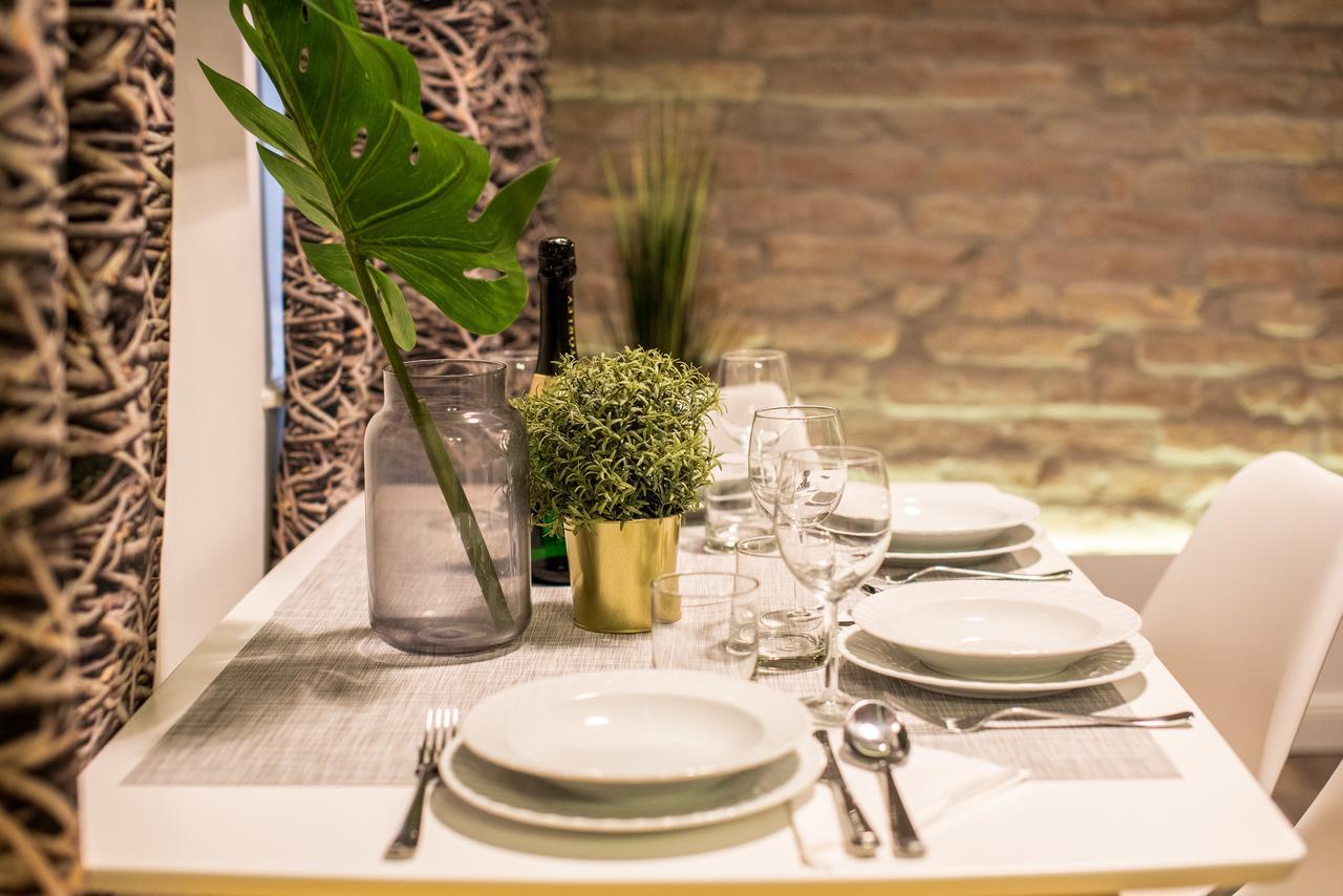 Very Stylish And Fresh Studio Home In The Center ブダペスト エクステリア 写真