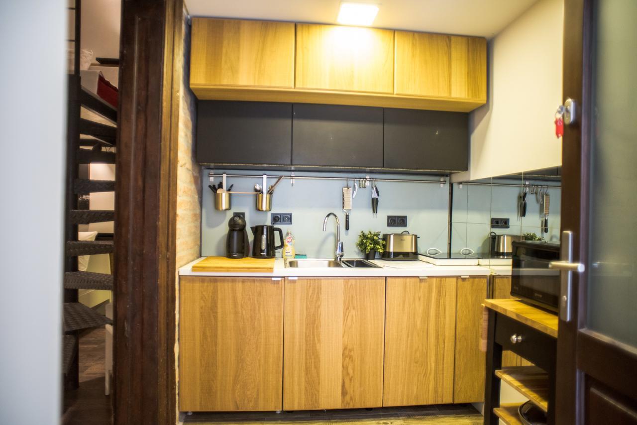Very Stylish And Fresh Studio Home In The Center ブダペスト エクステリア 写真