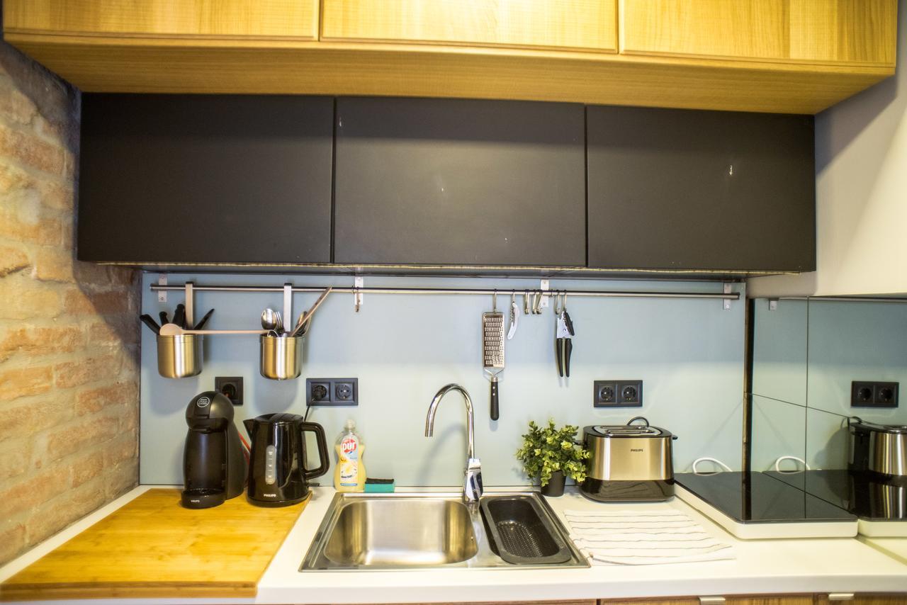 Very Stylish And Fresh Studio Home In The Center ブダペスト エクステリア 写真